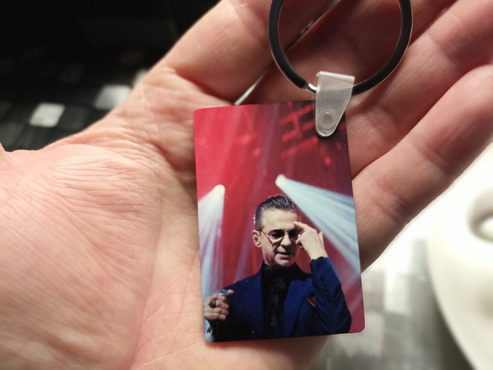 Depeche Mode Dave Gahan koncertfotós kulcstartó