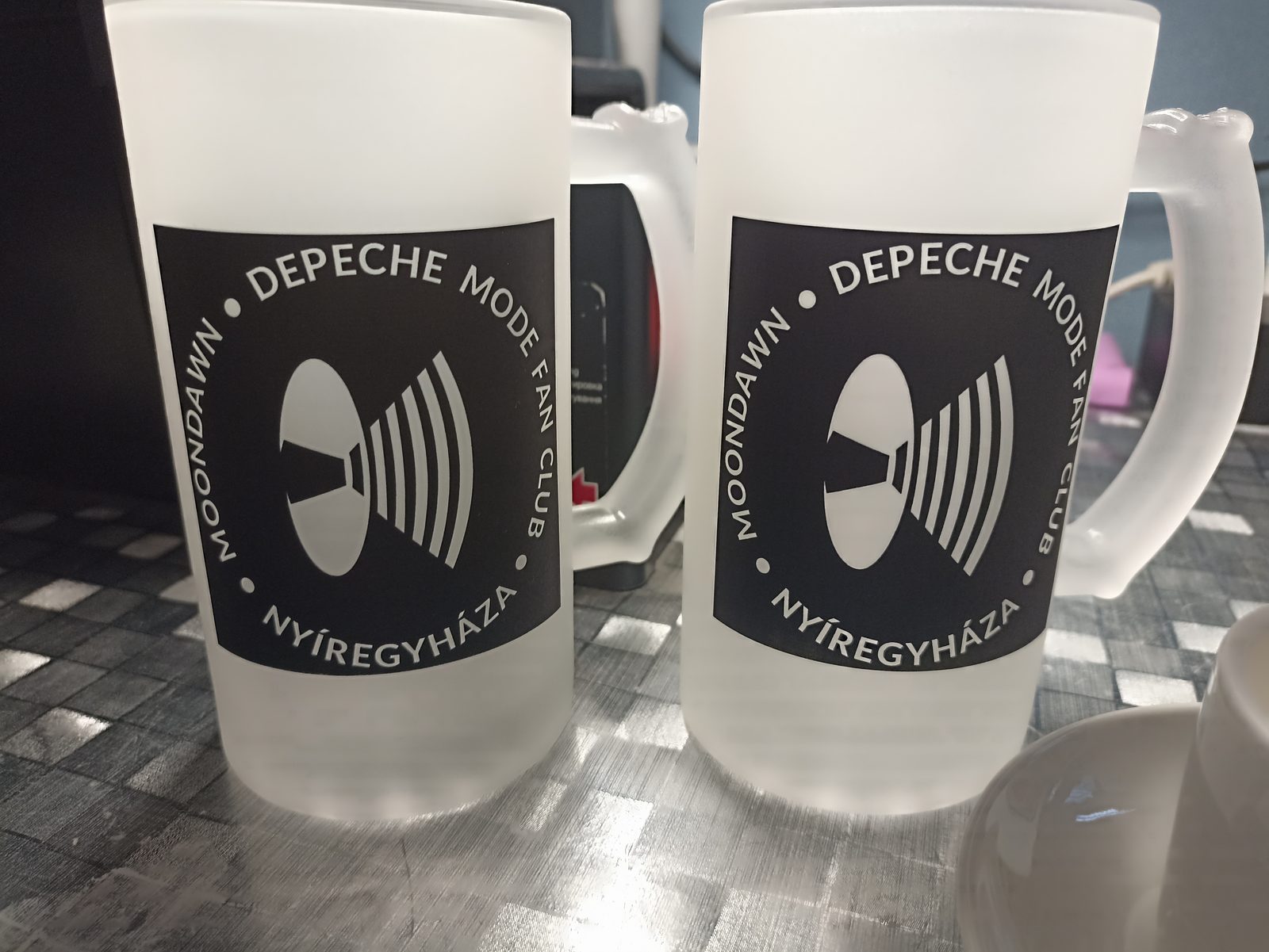 Depeche Mode Fan Club fagyott sörös korsó