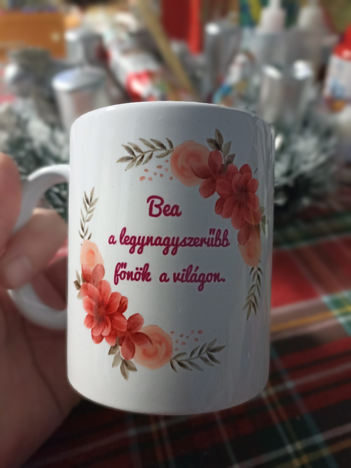Névnapra szóló virágos bögre - a legjobb főnök